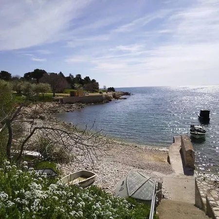 Апартаменти Lema *